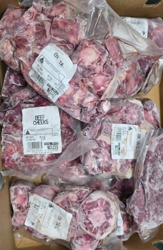 4 Kg Ox (Beef) Tail, 2 Kk Beef Cheeks - Frozen Box